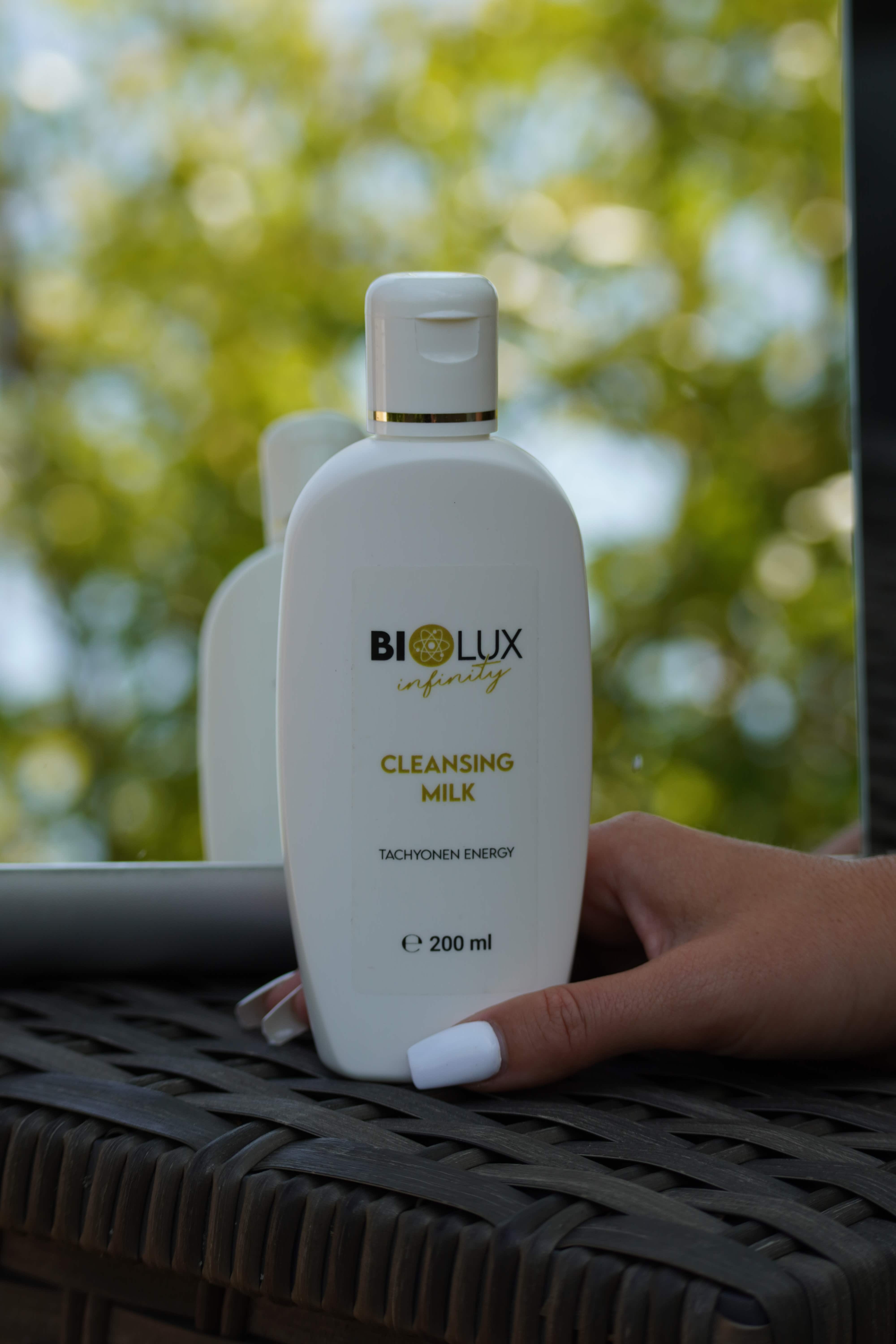 BIOLUX Cleansing Milk 